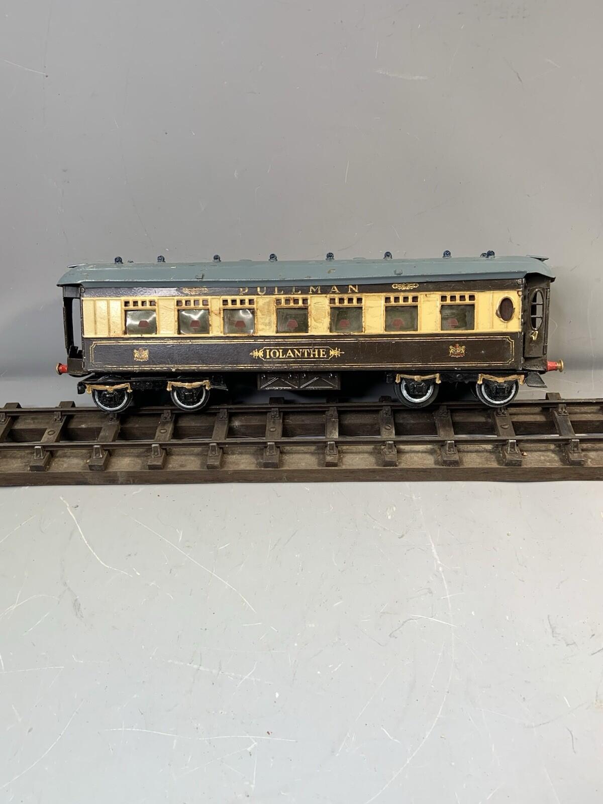 O Gauge HORNBY SERIES No. 2  Special Pullman Coach - Iolanthe - Pre War Model.