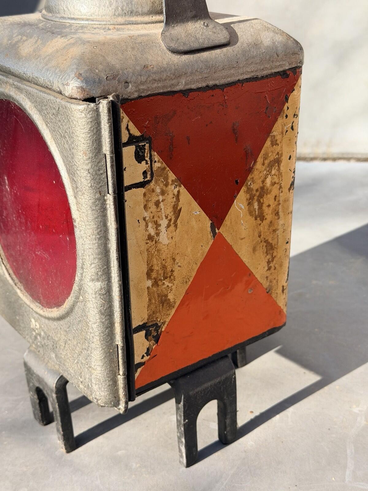 RAILWAY LANTERN GERMAN KOSMO KEROSENE LAMP Antique Complete With Burner & Flue
