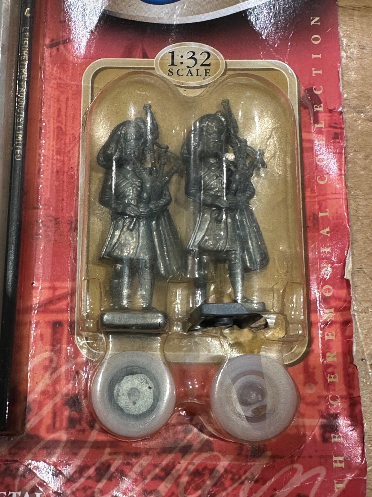 Britain’s Paint And Collect 00308 black watch piper & guard Sealed Pack b