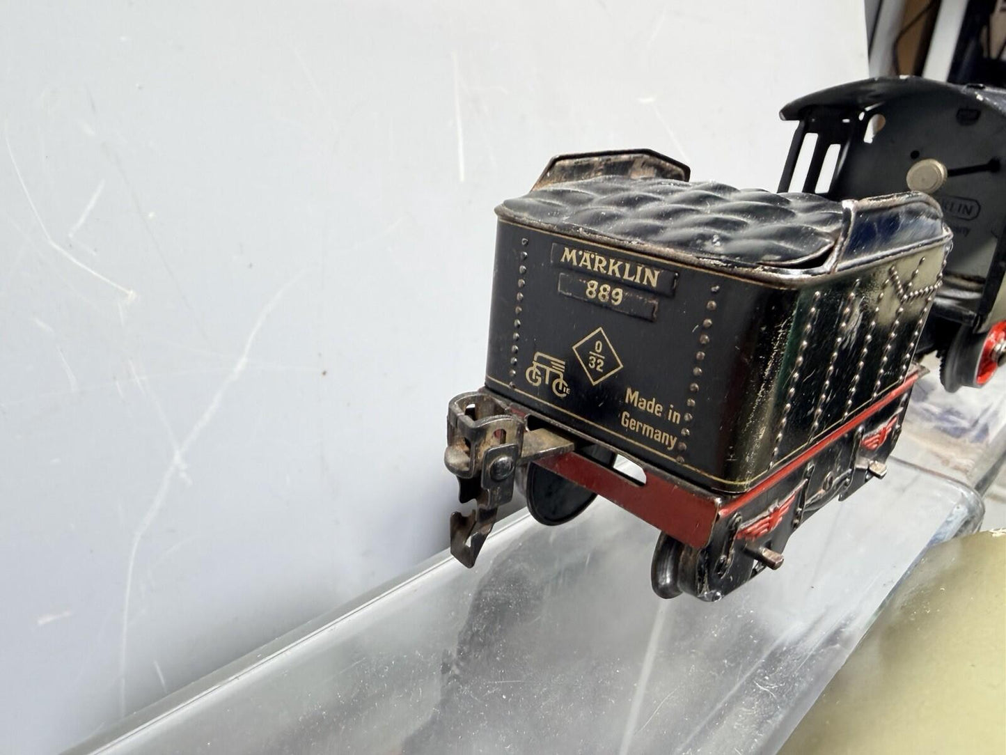 Marklin O Gauge 889 0-4-0 ELECTRIC LOCOMOTIVE  & TENDER  & Carriages WORKING