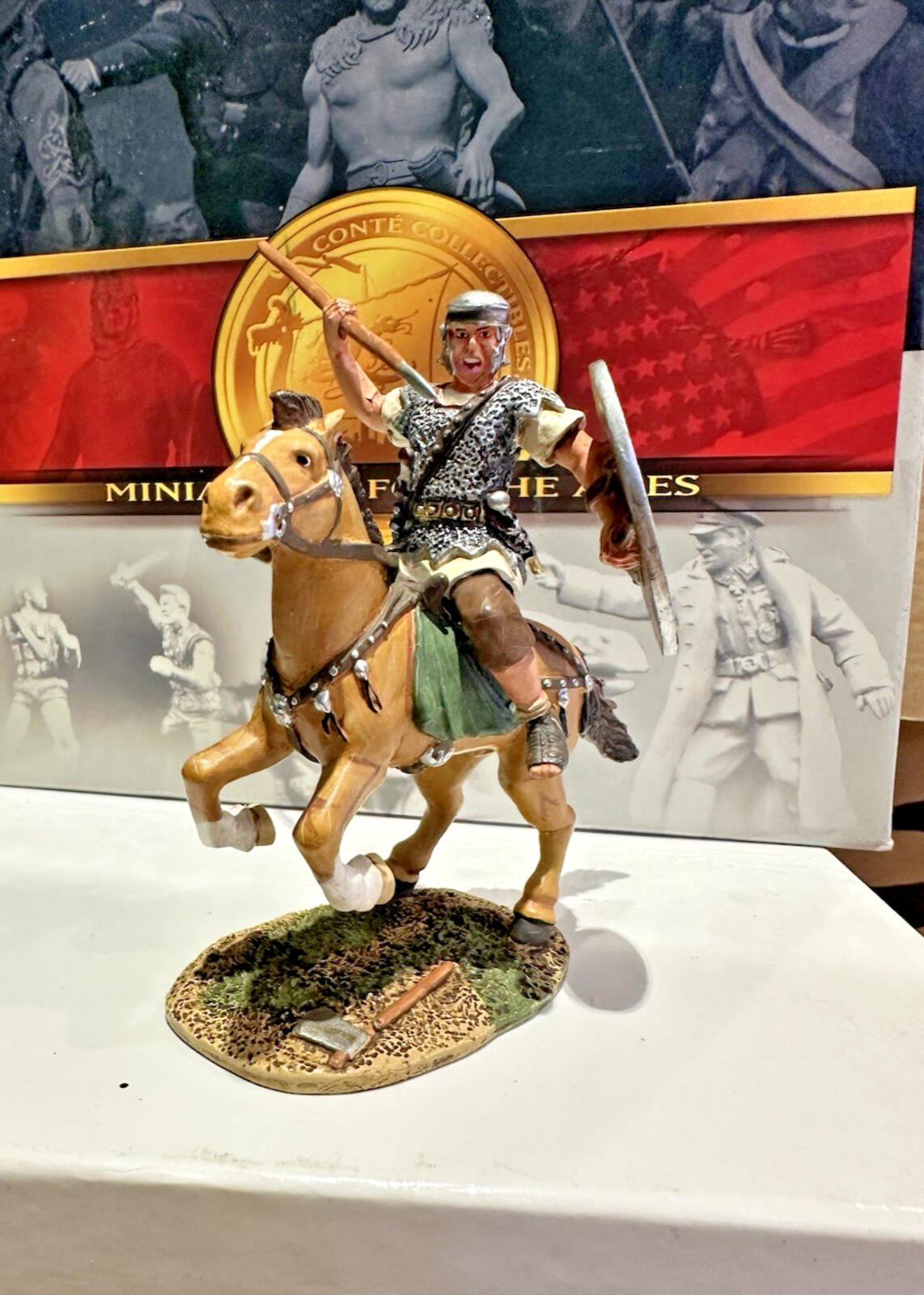 ROMAN EMPIRE SERIES- #SPQR006 MOUNTED ROMAN CAVALRYMAN NEW CONTE COLLECTABLES