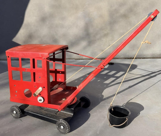 Tri-ang No:2  Crane With "Original Bucket & String" Circa 1940's/50's