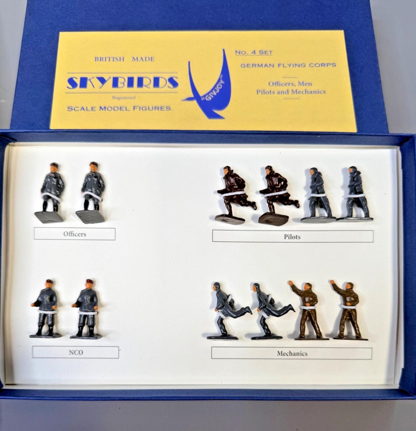 Skybirds 1/72 Scale Models -GERMAN FLYING CORPS ,pilots officer mechanics new