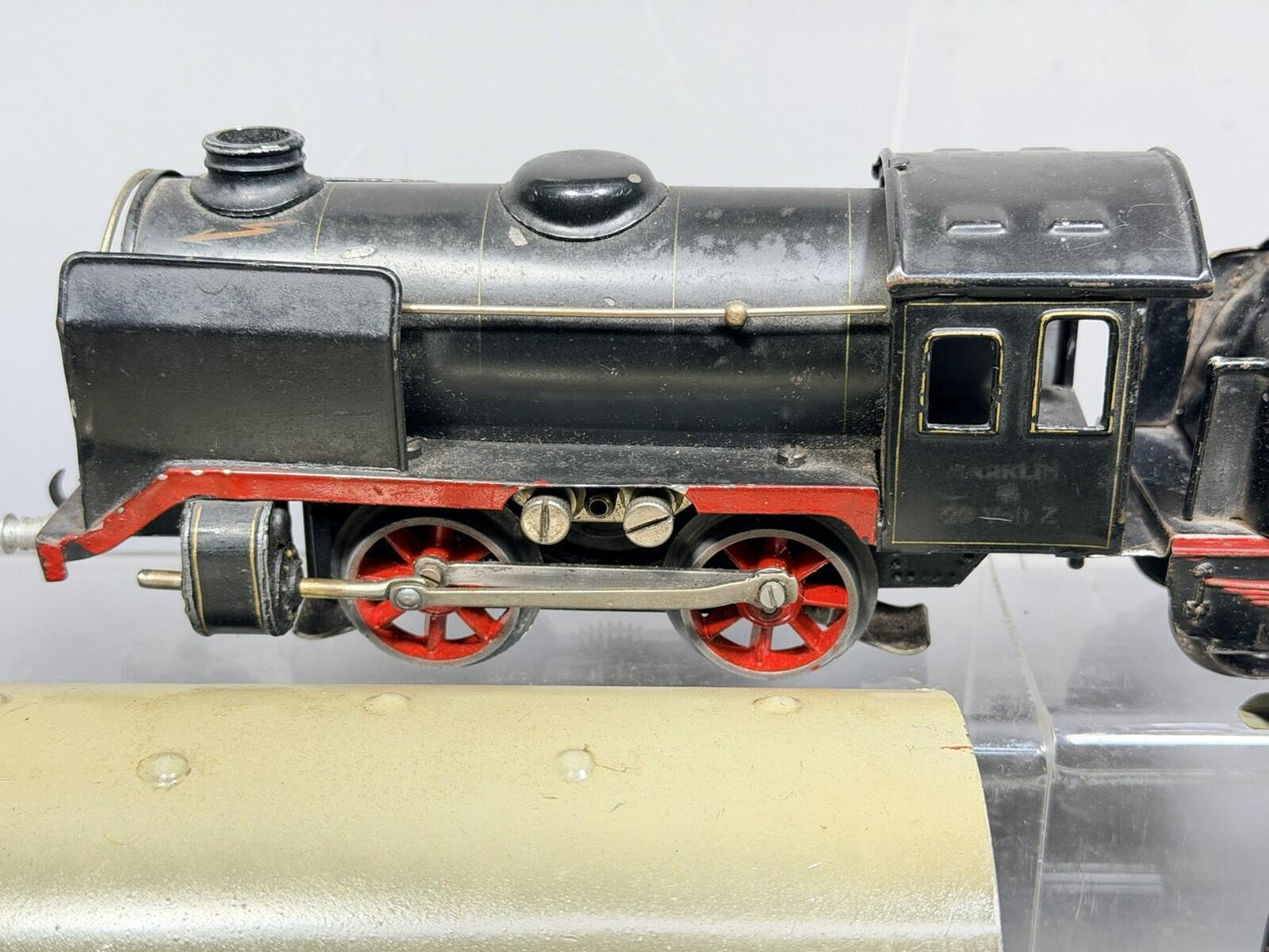 Marklin O Gauge 889 0-4-0 ELECTRIC LOCOMOTIVE  & TENDER  & Carriages WORKING