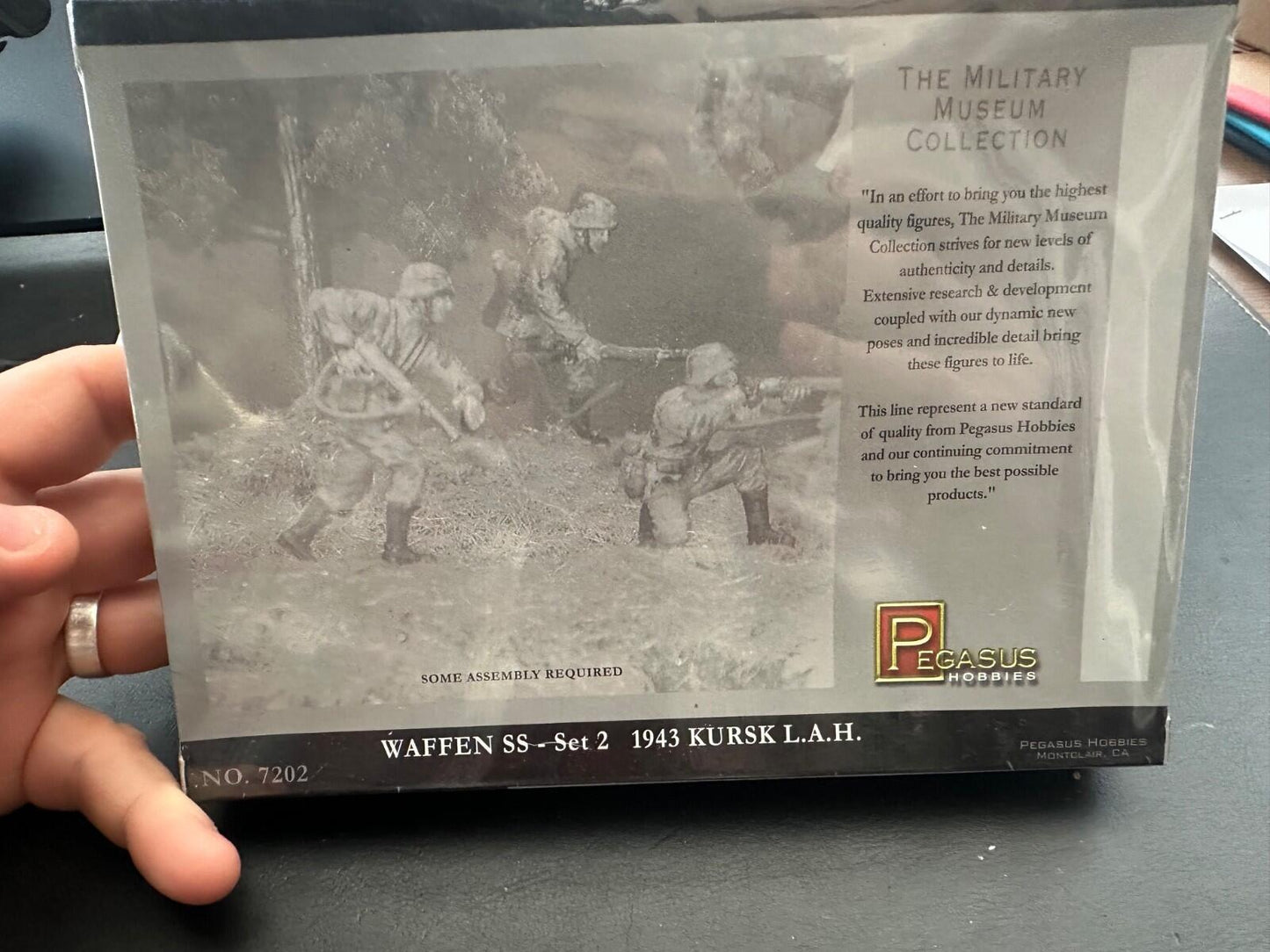 WW2 GERMAN WAFFEN SS 1943 KURSK  1/76 TOY SOLDIERS NEW SEALED pegasus hobbies