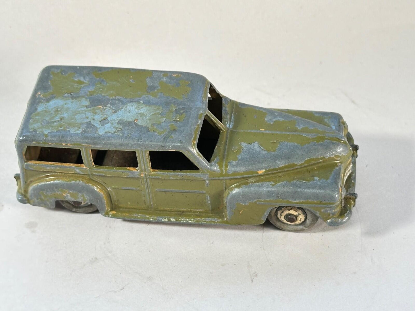 dinky toys meccano die cast 344 PLYMOUTH WOODY STATION WAGON 1948-60 PLAY WARE