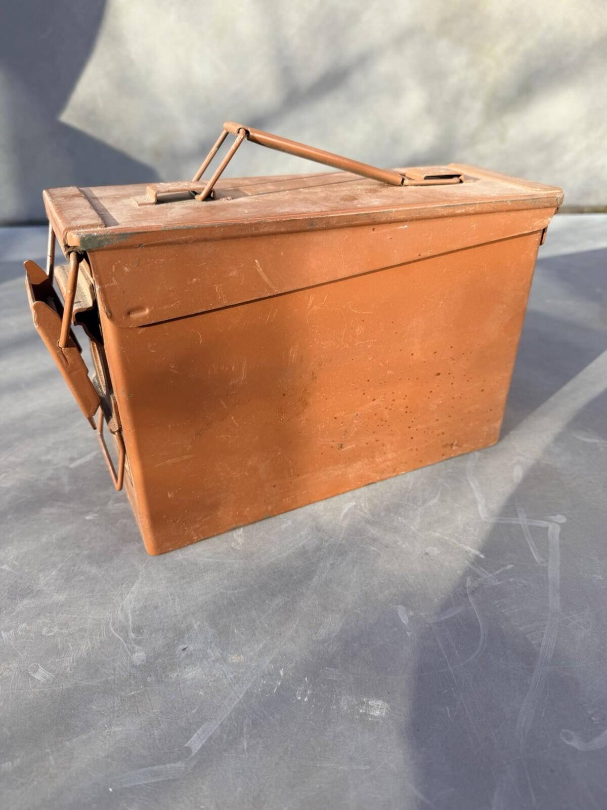 British Army 0.30mm  Cal Ammo Tin genuine item Original Paint 1970’s 250 Round