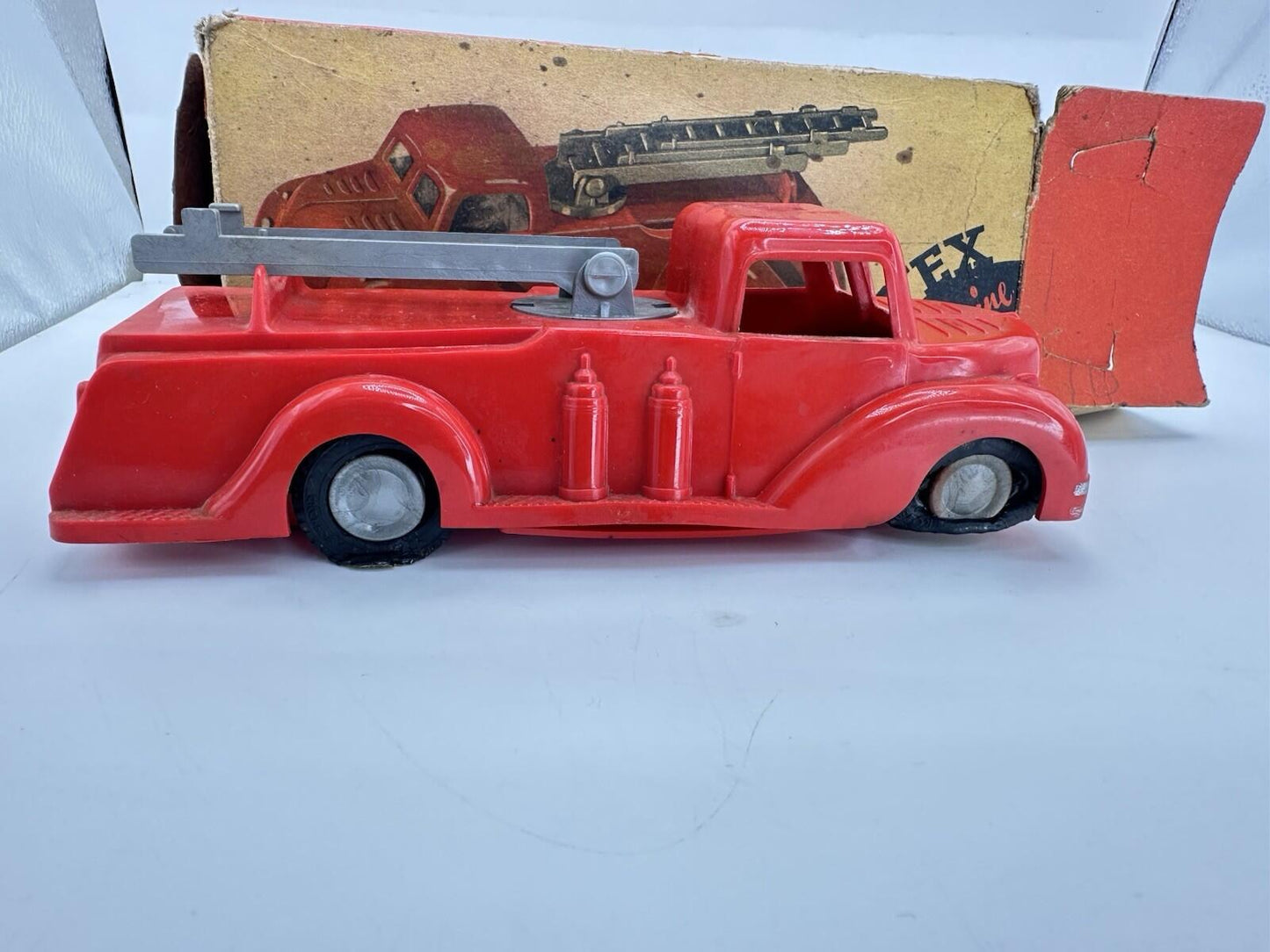 Fire Engine By Rovex Plastic Boxed 1950/60’s Rare Item Vintage toy