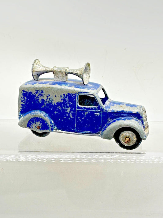 dinky toys meccano die cast LOUDSPEAKER VAN NO 492 1948-57  BLUE PLAY WARE