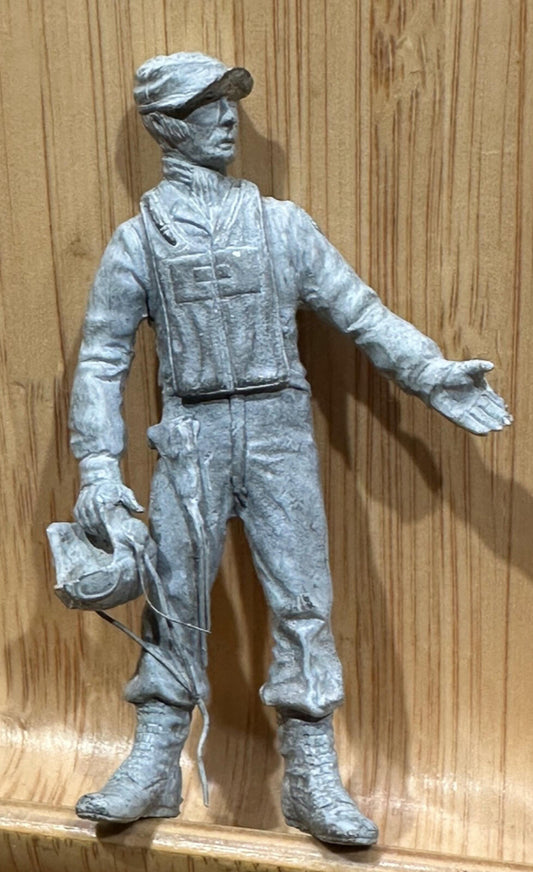 WW2 US PILOT 80mm lead figure great detail VINTAGE UNBRANDED