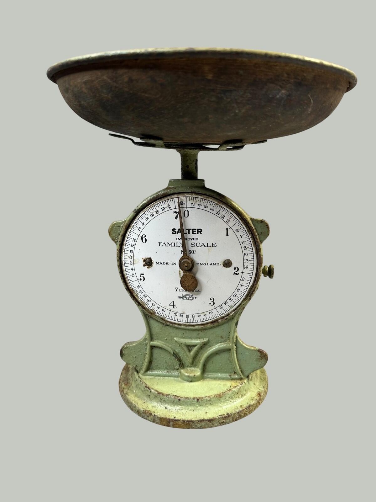 Salter No.50 Family Kitchen Scale 7lb Cast Iron Made in England enamel