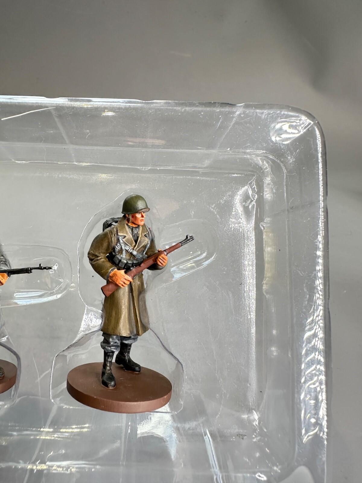 world war 2 101st airborne SCREAMING EAGLES art 2013 hand painted 1/32 scale