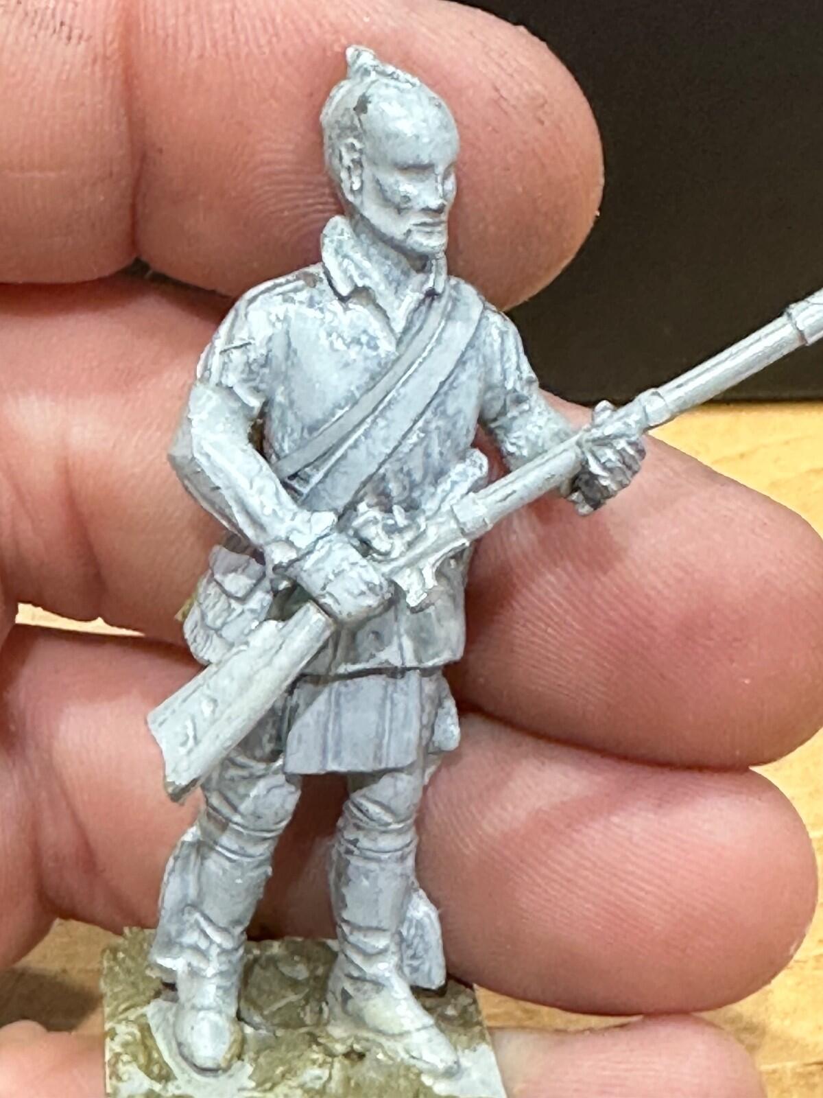 red Indian mohicans  toy soldier 54mm lead vintage rose Hinton hunt