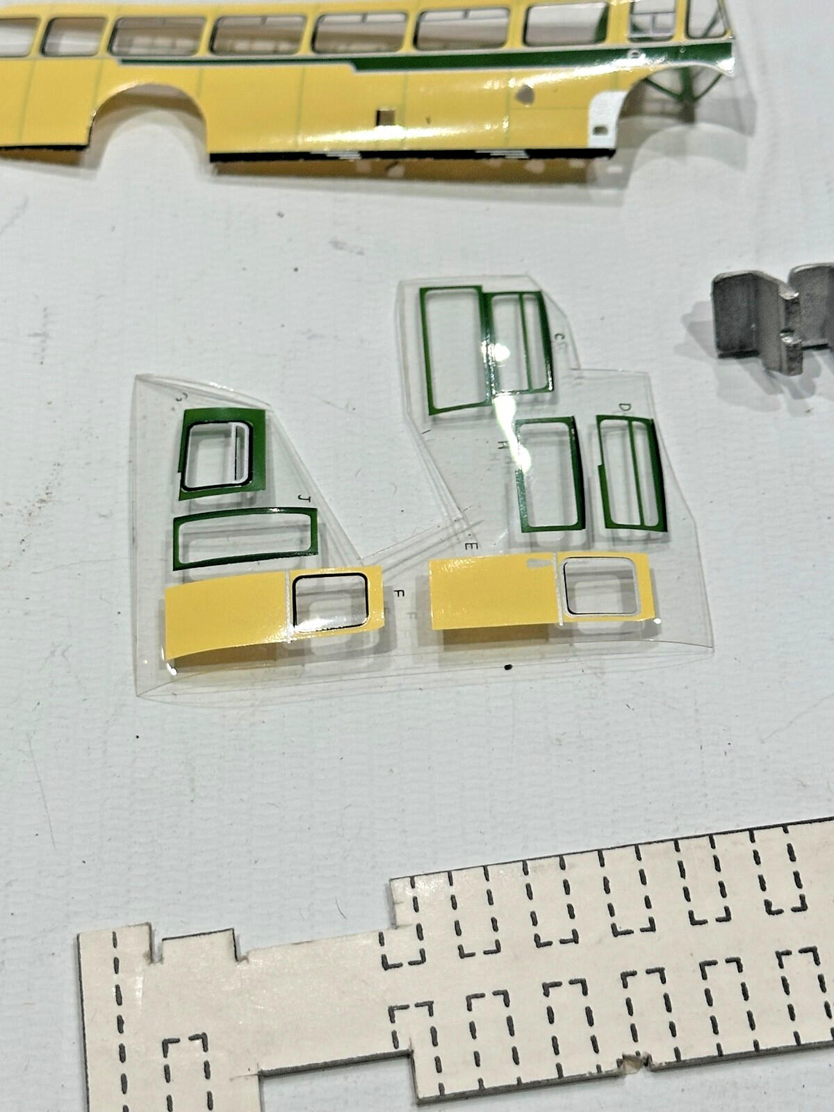 1/76 bus kit EXPRESS Bristol L post war ECW BY BRACKENBOROUGH EAMES WHITE METAL