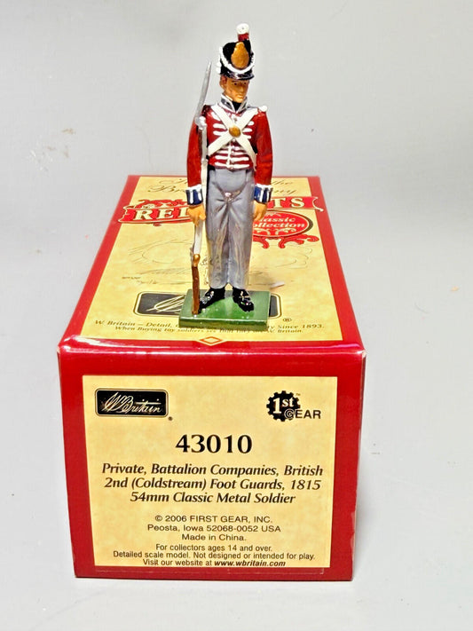 W.Britains #43010 REDCOATS BATTALION COMPANIES 2ND COLDSTREAM FOOT GUARD  NOS