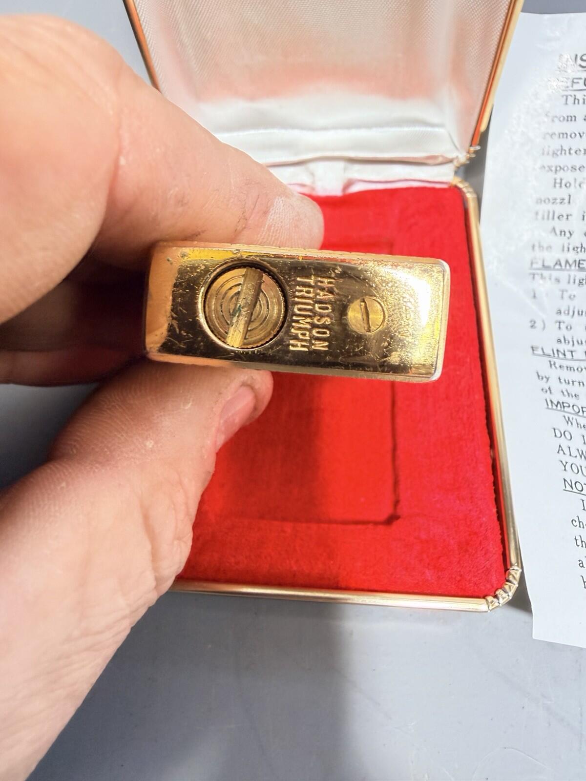 Vintage Hadson Triumph Lighter Gold Tone Japan Table Lighter w Case Mid Century