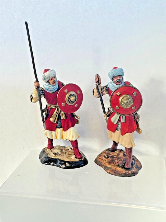 SARACEN  WARRIORS ANDREA MINIATURES LEAD soldiers studio painted 1/32 2 figures