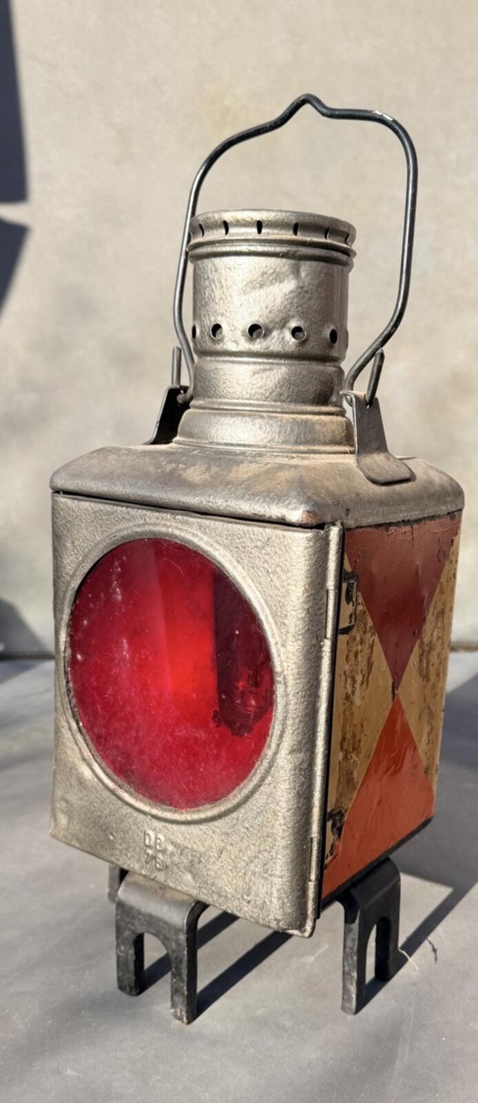 RAILWAY LANTERN GERMAN KOSMO KEROSENE LAMP Antique Complete With Burner & Flue