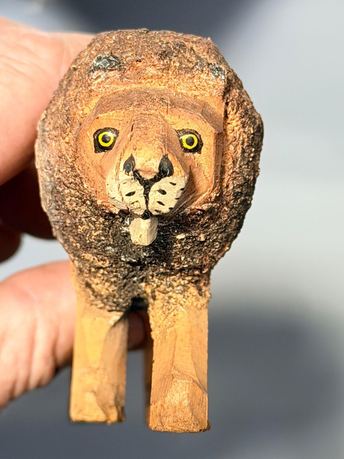 Forest Toys of Brockenhurst: NOHAS ARK lion with Maine male Frank Whittington -