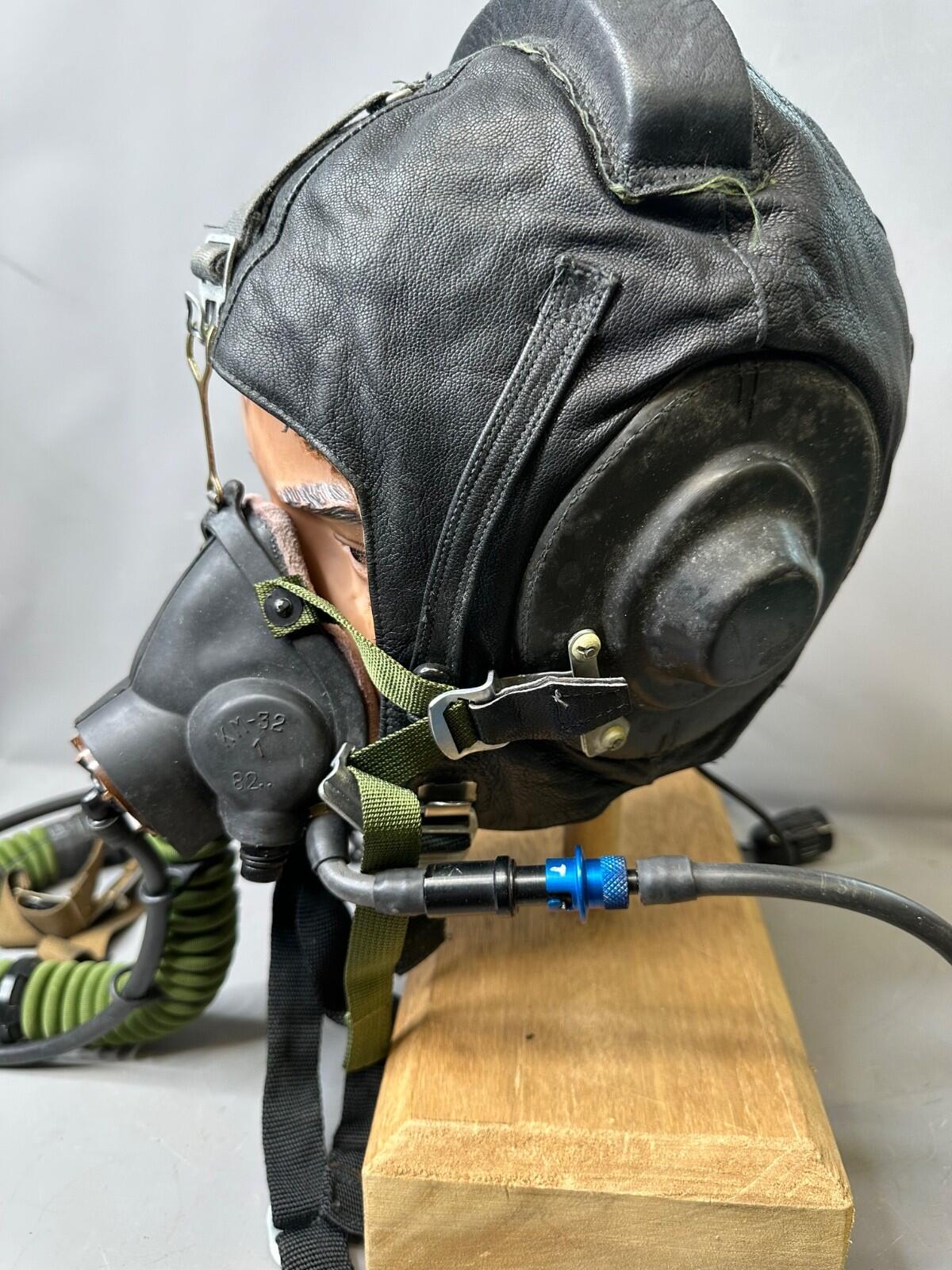 Cold War Soviet Flight Helmet ШЗ-82 + KM-32 Mask & Hose – Size 58 – mint