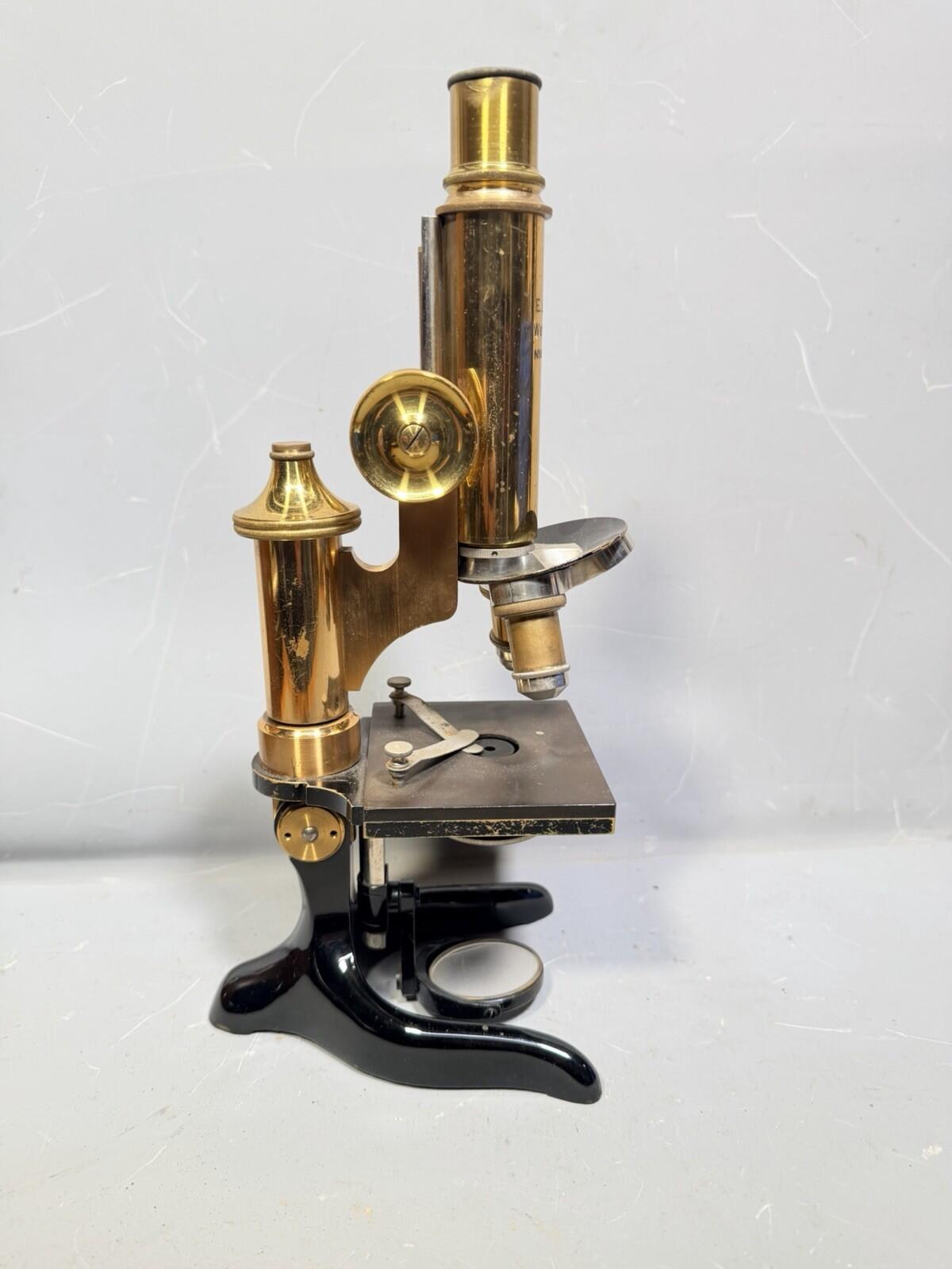 Antique Ernst Leitz Wetzlar Brass Microscope #98485 with Case Circa 1906