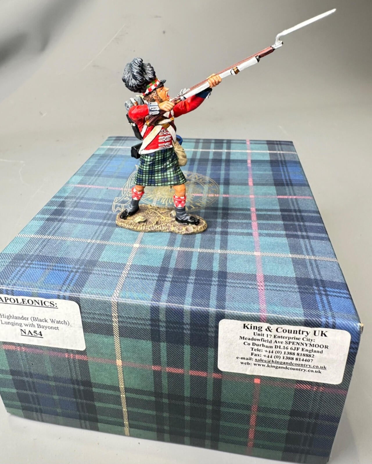 Napoleonic 42ND HIGHLANDER BLACK WATCH LUNGING 1:30 NA54 King & country