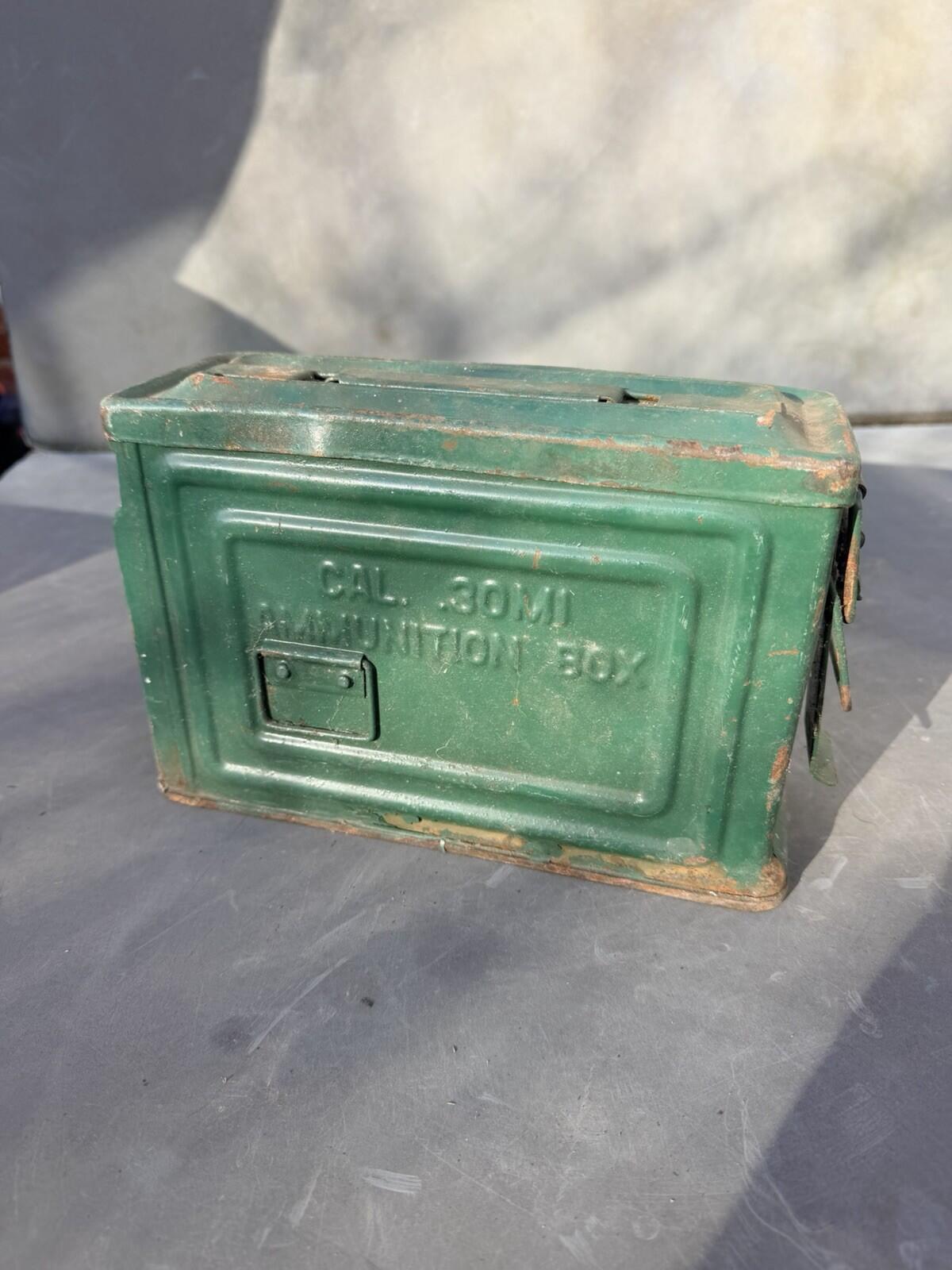WW2 US Army 30 Cal Reeves Ammo Tin genuine item