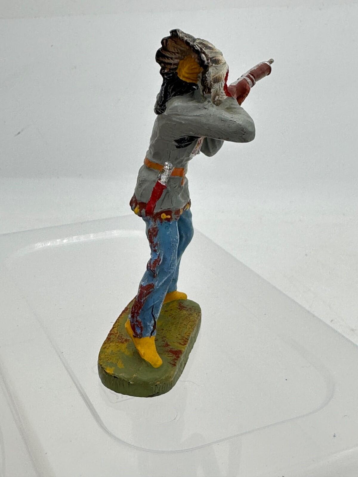 Elastolin Hausser  composite Indian standing shooting 6840 7CM SCALE