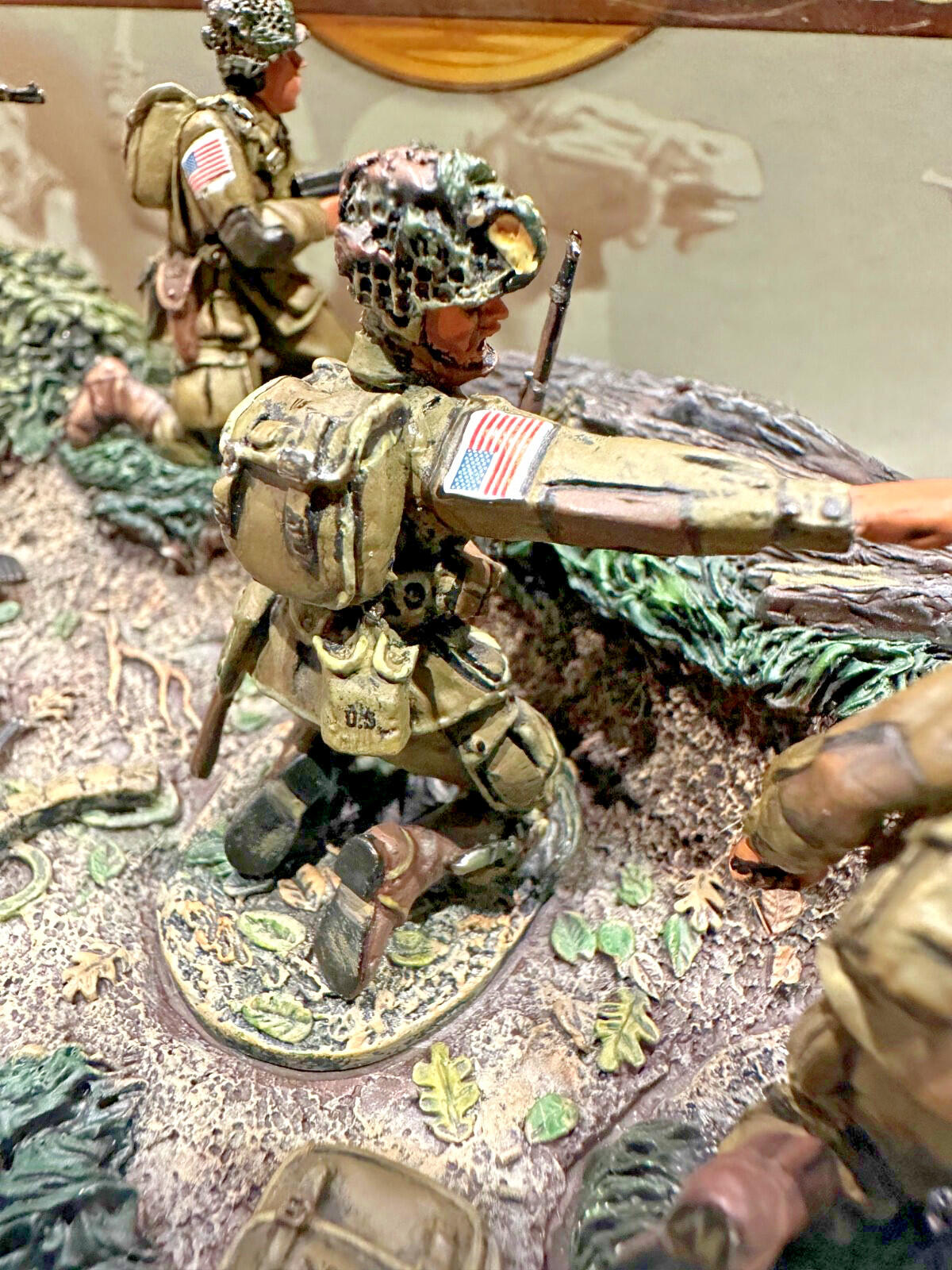 WW2-HEDGEROW FIGHTING PART 1- 5 FIGS & BASE WW2-080 NOS CONTE COLLECTABLES