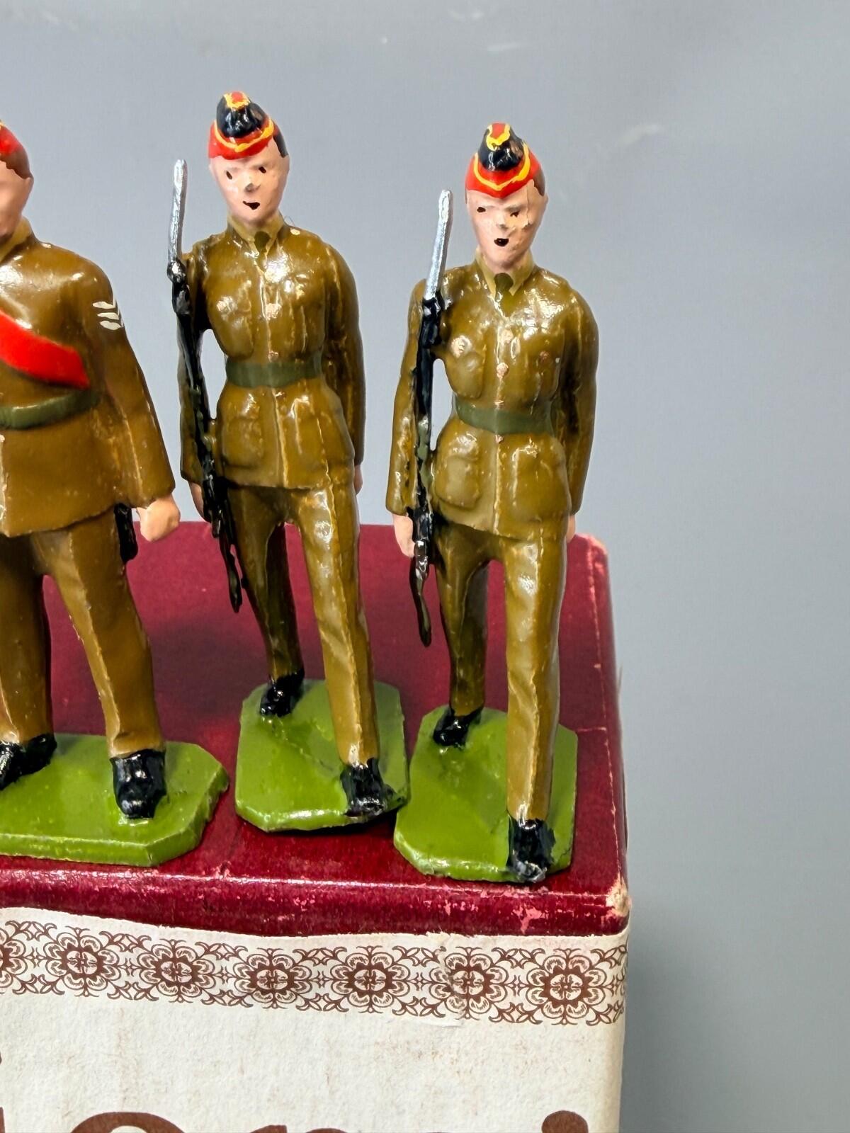 Rose Soldier’s Soldiers Foreign Armies Set Hand Painted KINGS OWN BORDERERS MIB