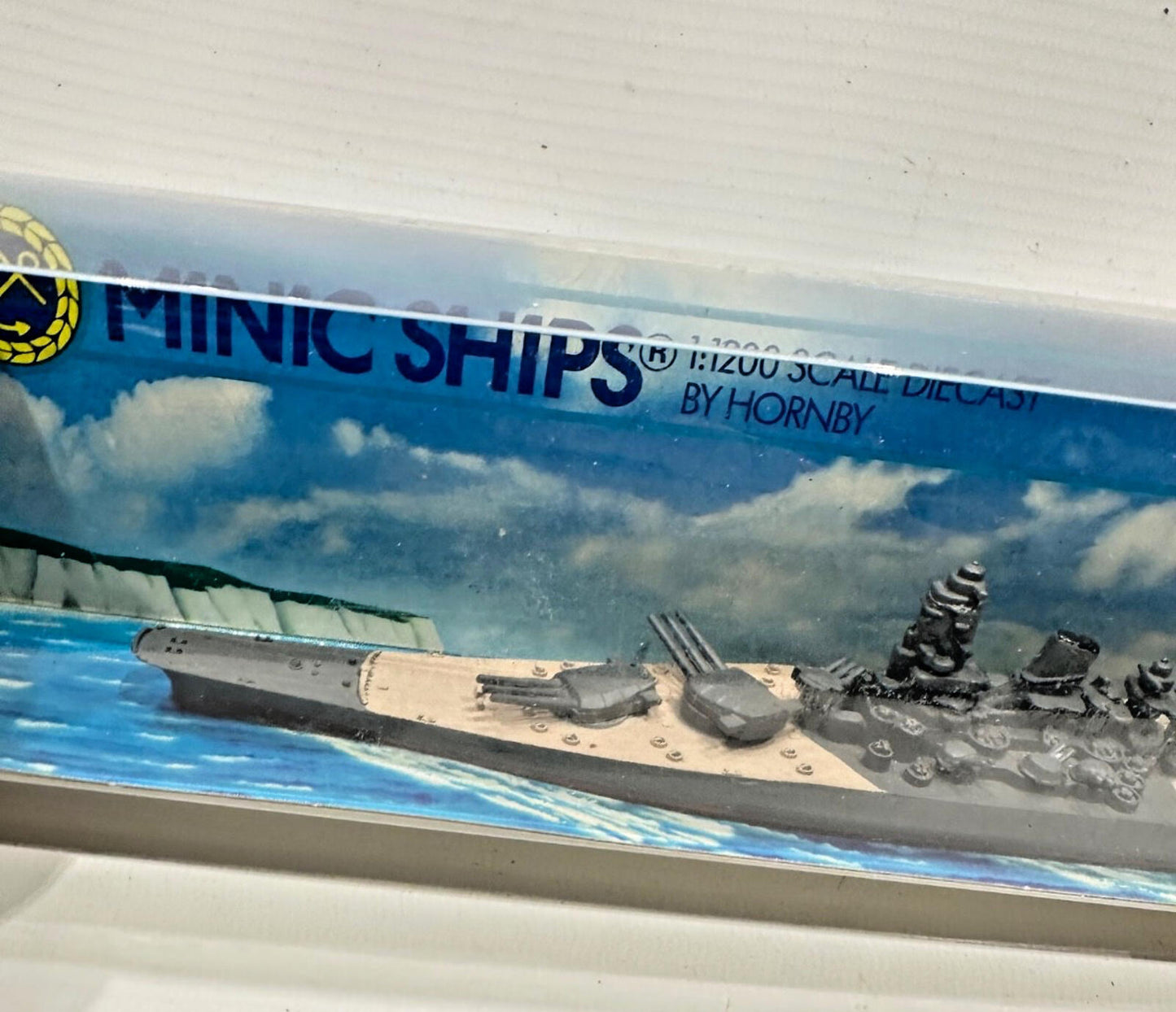 Minic ships by Hornby waterline model IJIN YAMATO M744 NEW OLD STOCK