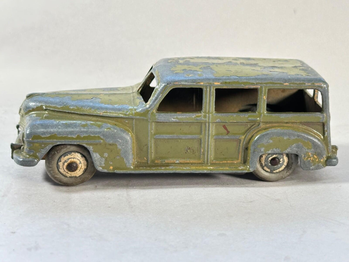 dinky toys meccano die cast 344 PLYMOUTH WOODY STATION WAGON 1948-60 PLAY WARE