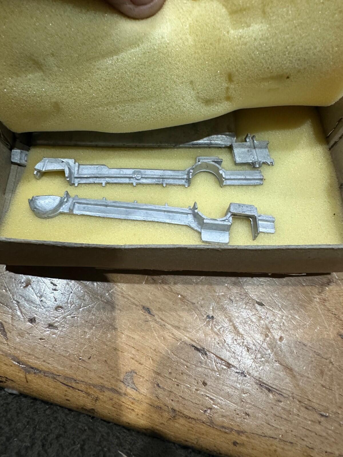 1/76 bus kit BRISTOL L post war ECW BODY EAMES MODELS BY bracken borough