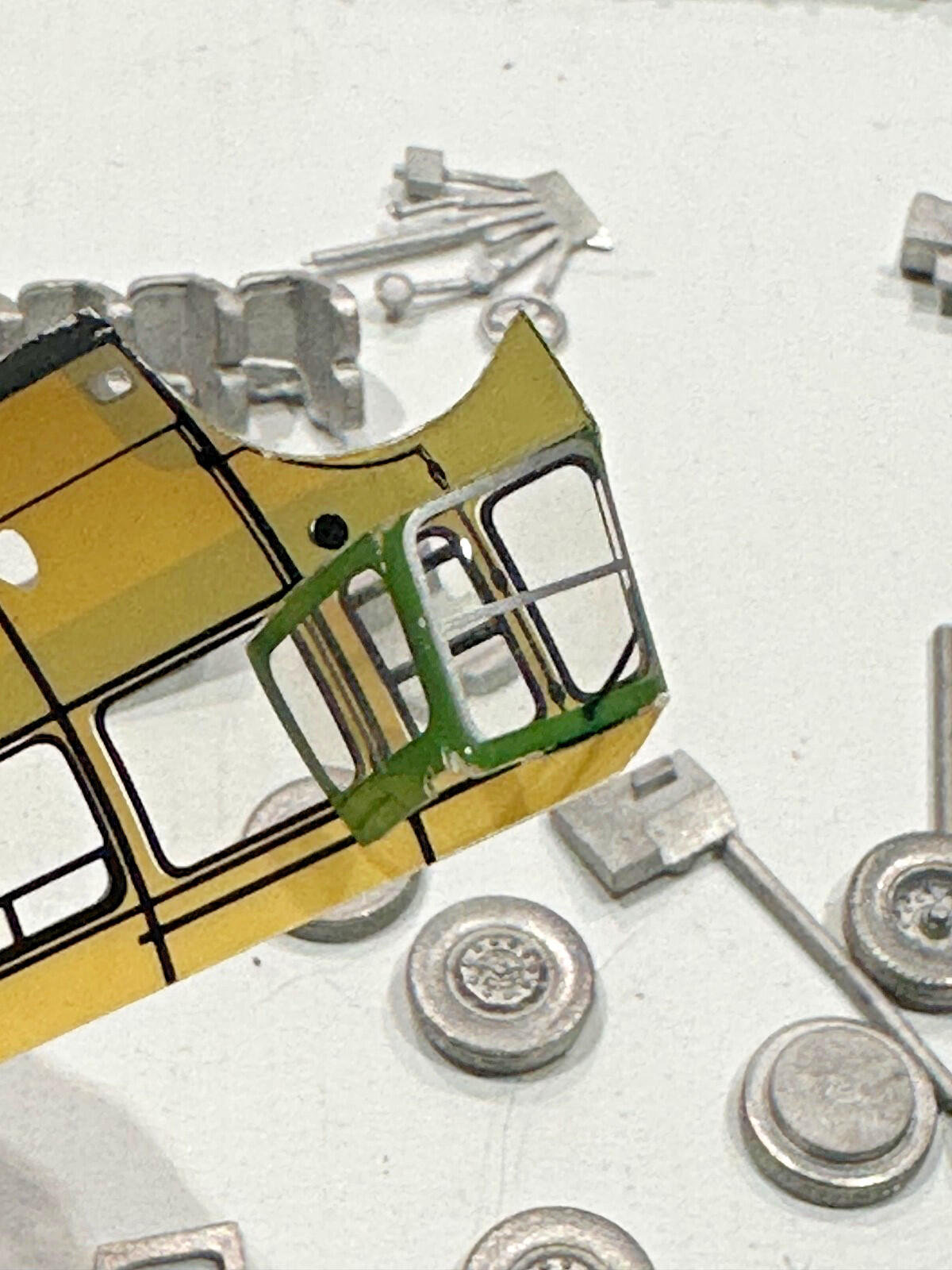 1/76 bus kit EXPRESS Bristol L post war ECW BY BRACKENBOROUGH EAMES WHITE METAL