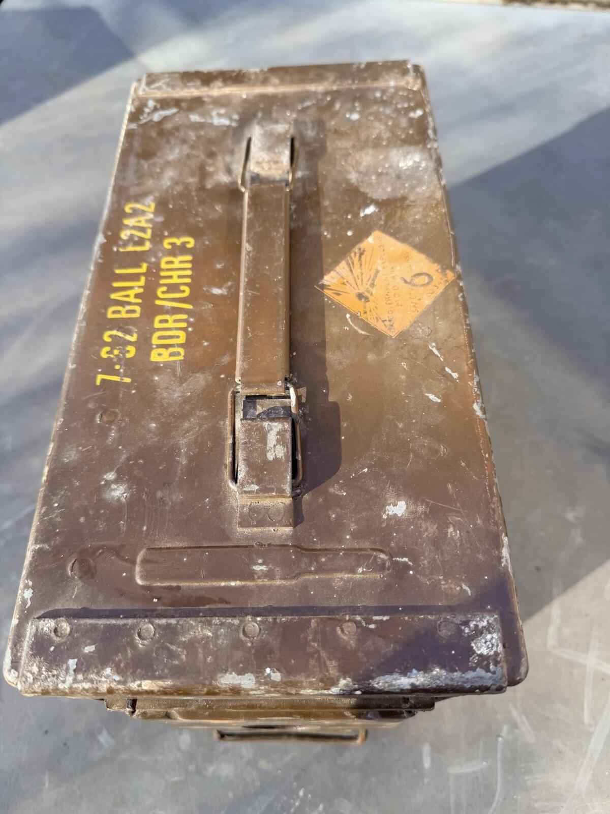 British Army 7.62mm  Cal Ammo Tin genuine item Original Paint 1970’s