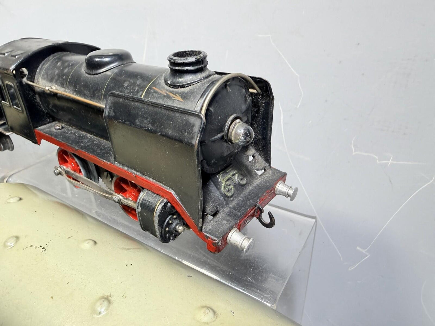 Marklin O Gauge 889 0-4-0 ELECTRIC LOCOMOTIVE  & TENDER  & Carriages WORKING