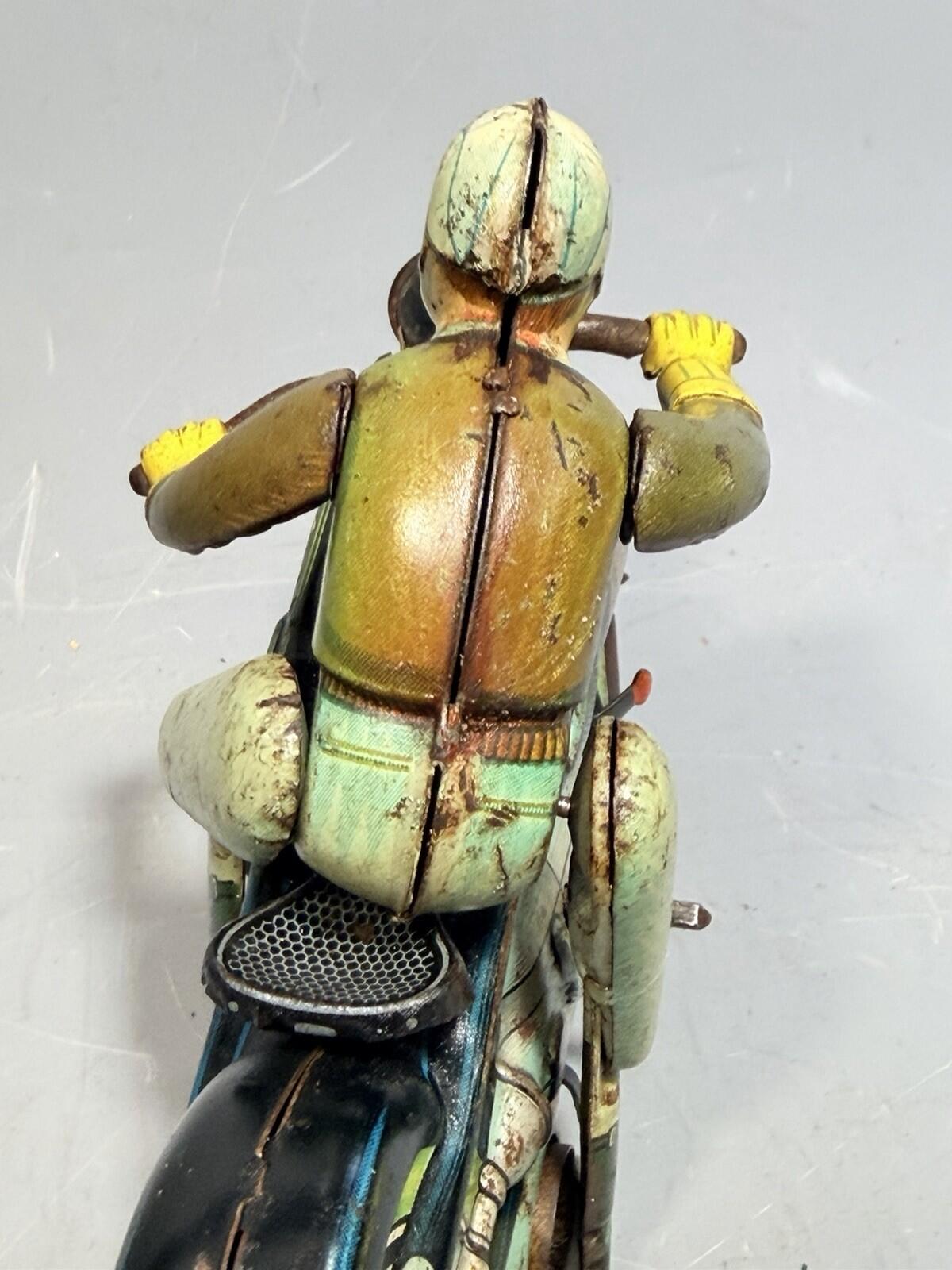 Arnold Mac 700 Clockwork  Motorcycle RARE  Harley Davidson Indian 1948 WORKING