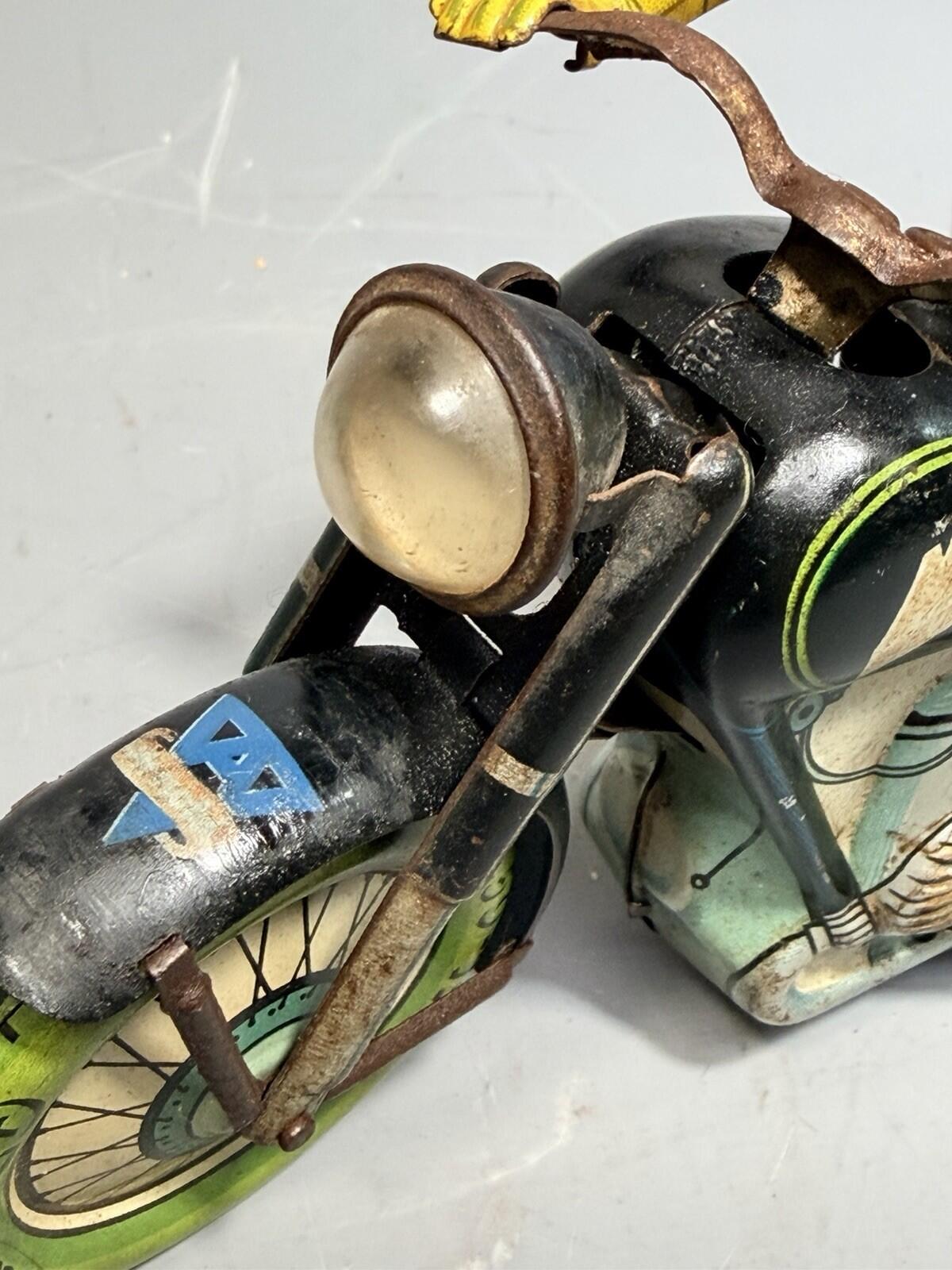 Arnold Mac 700 Clockwork  Motorcycle RARE  Harley Davidson Indian 1948 WORKING