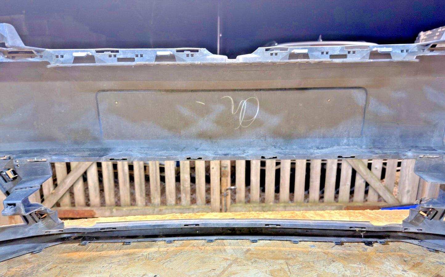 VW POLO 3 DOORS BLUE GT 2015 FRONT BUMPER USED GENUINE