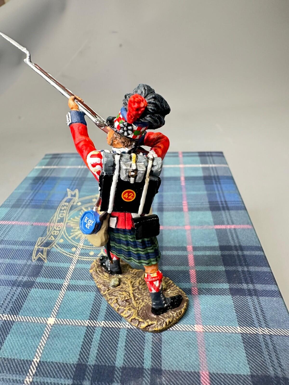 Napoleonic 42ND HIGHLANDER BLACK WATCH LUNGING 1:30 NA54 King & country