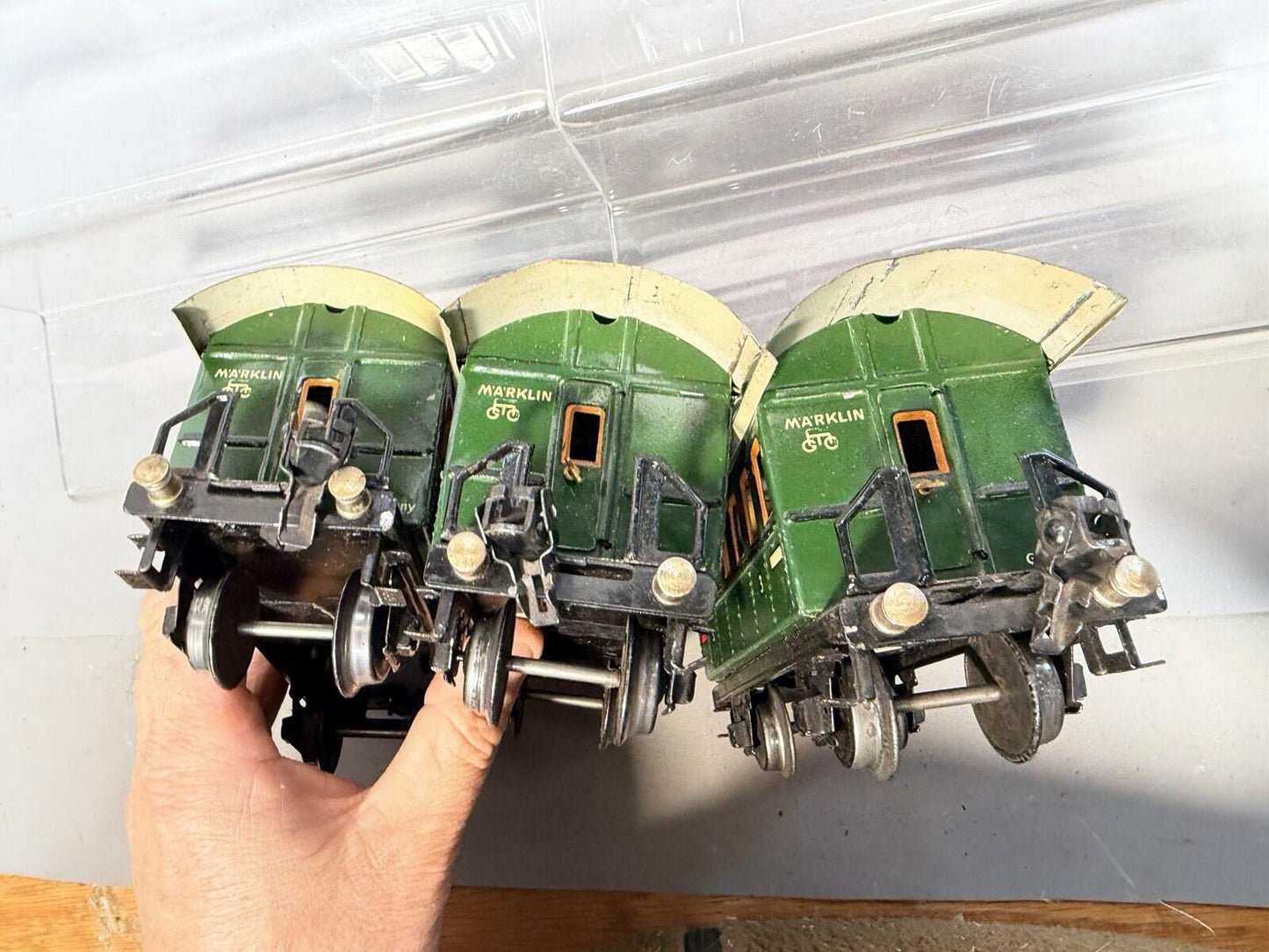 Marklin O Gauge 889 0-4-0 ELECTRIC LOCOMOTIVE  & TENDER  & Carriages WORKING