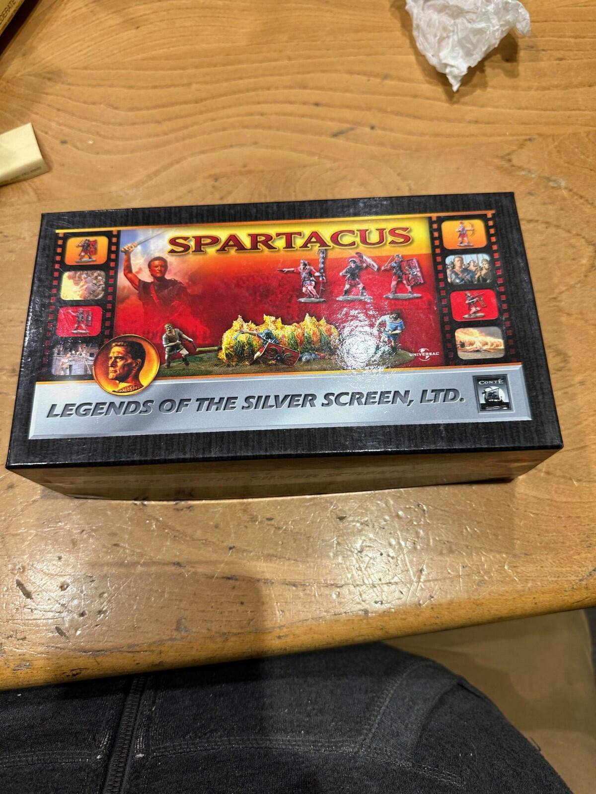 SPARTACUS #37101 ROMAN LEGIONNAIRES CENTURION & AQUILIFER new old stock