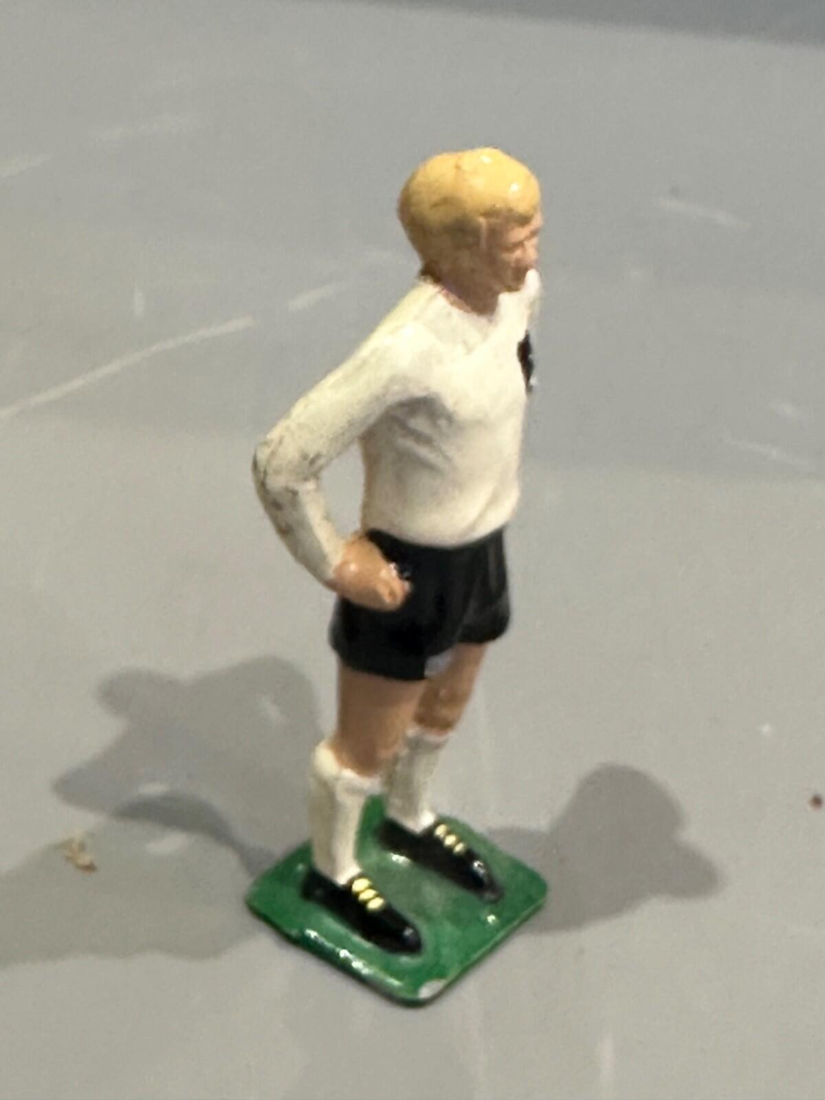 Keymen - Football Series Figure FRANCIS LEE ENGLAND RARE  VINTAGE 1970 B