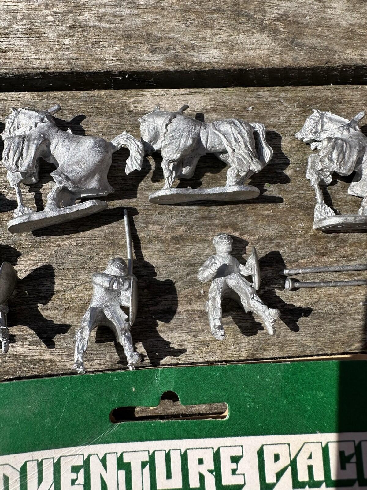 Medieval Knights From Agincourt Era Mint BoxedHinchliffe Models 25mm