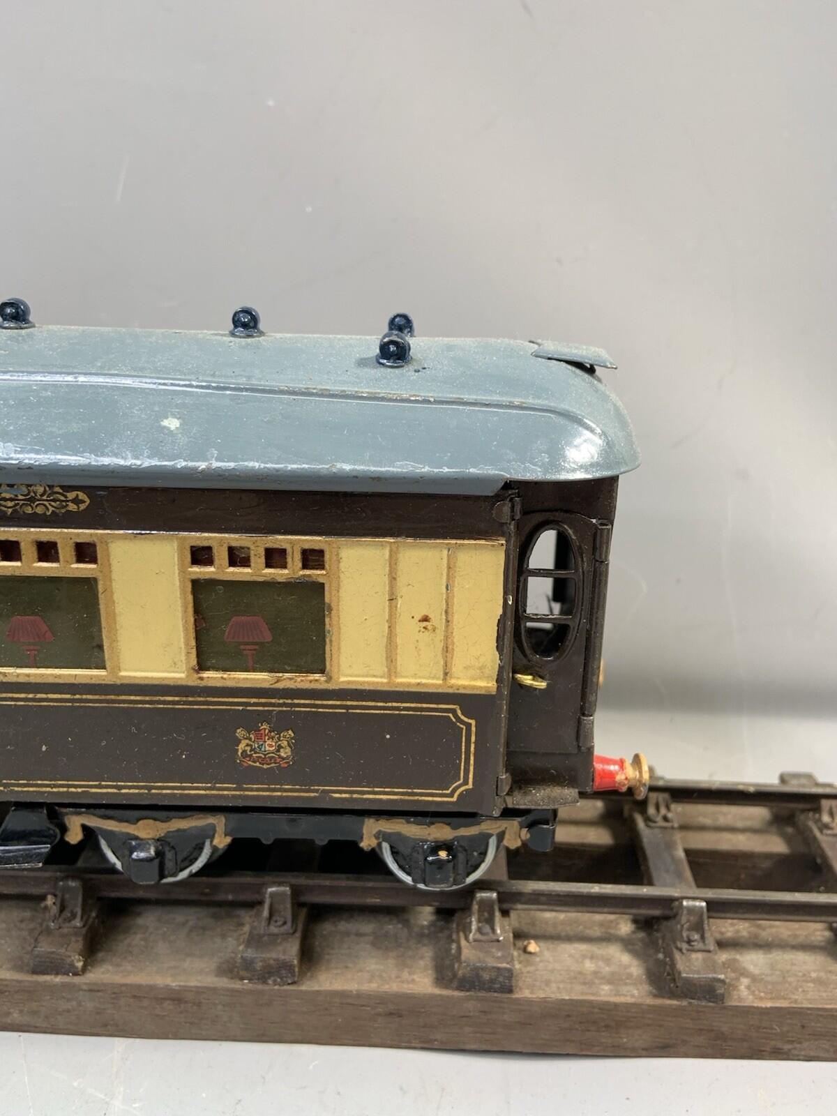 O Gauge HORNBY SERIES No. 2  Special Pullman Coach - Iolanthe - Pre War Model.