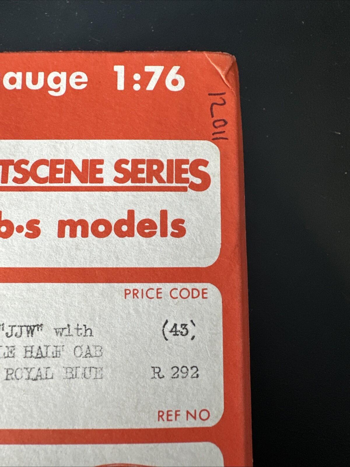 bus  scene Lead model 1/76 Bristol “JJW” Beadle 1/2 Cab 1935B