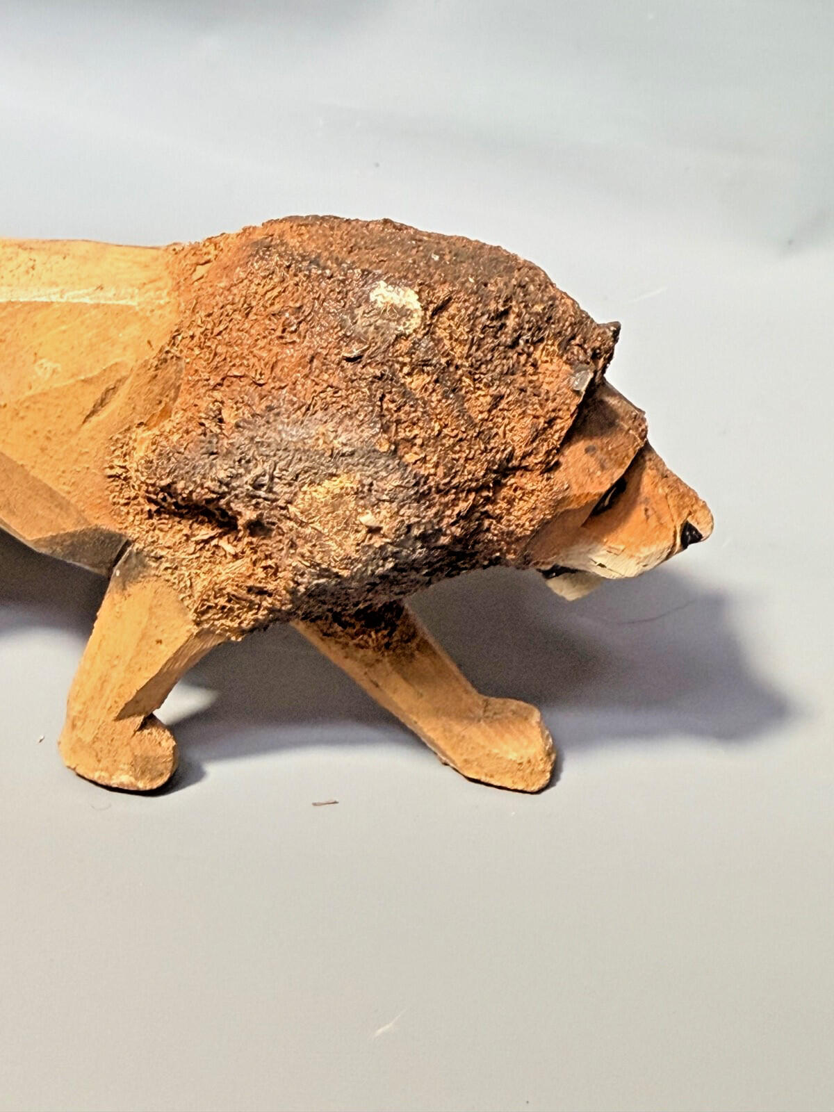 Forest Toys of Brockenhurst: NOHAS ARK lion with Maine male Frank Whittington -