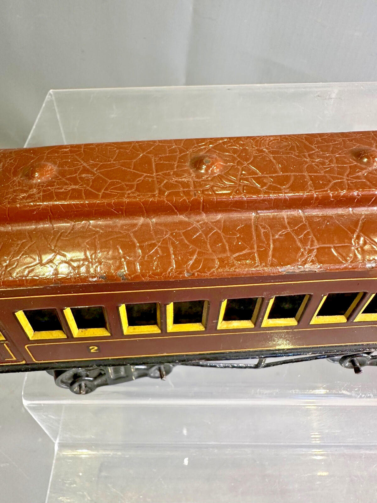 BING  TRAIN O gauge continental 2nd & 3rd class coach brown  pre war original
