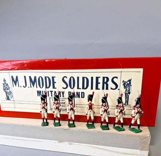 M.J. Mode Soldiers French Napoleonic Infantry Lead Figures Boxed Set 8
