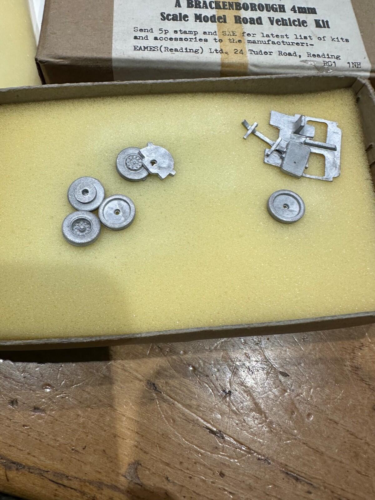1/76 bus kit BRISTOL L post war ECW BODY EAMES MODELS BY bracken borough
